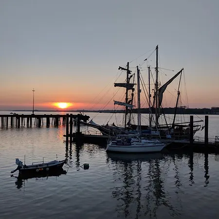 Villa Arts House Centre Of Harwich Harbour Esterno foto